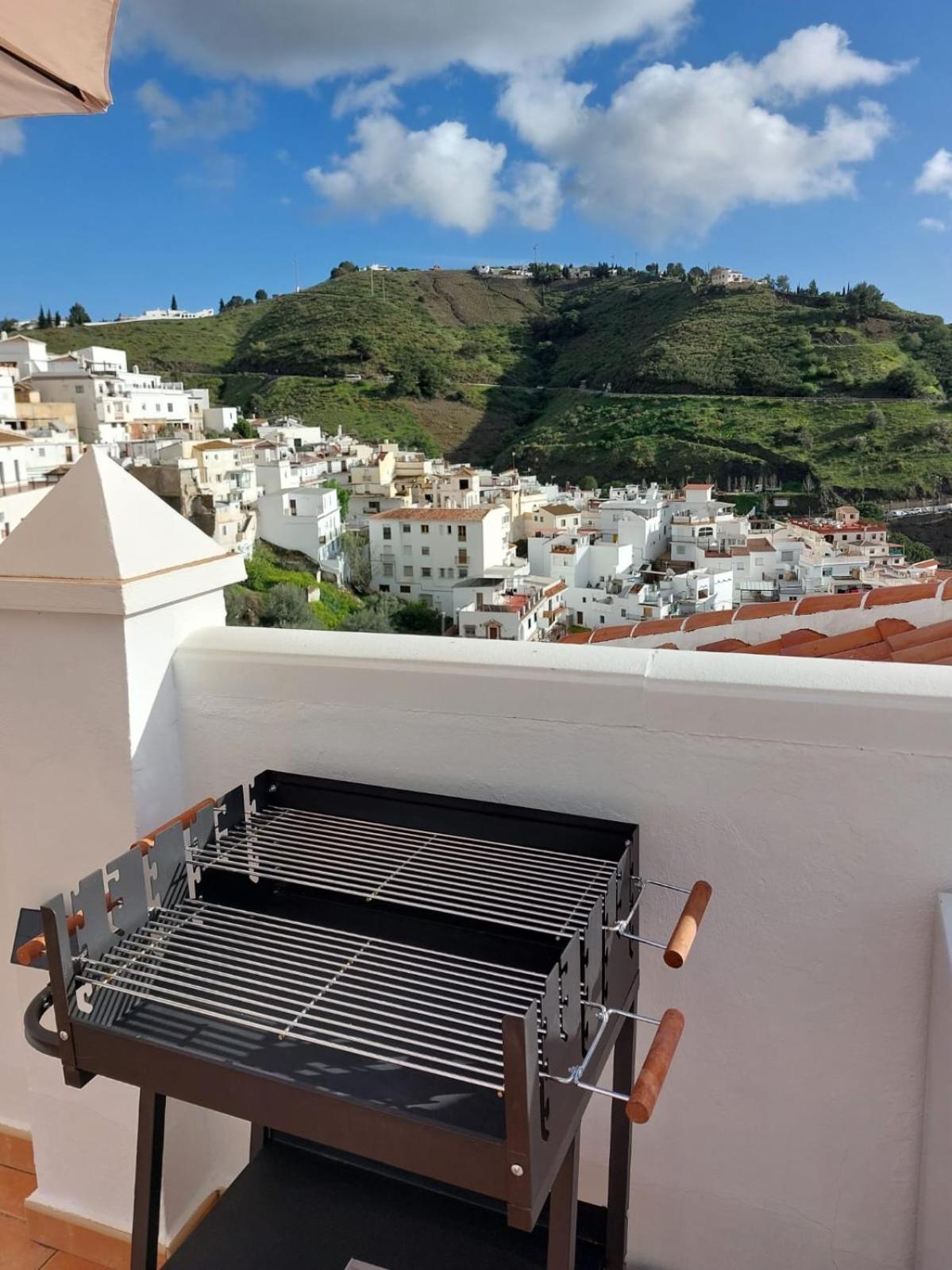 Atico El Paraiso Cómpeta المظهر الخارجي الصورة